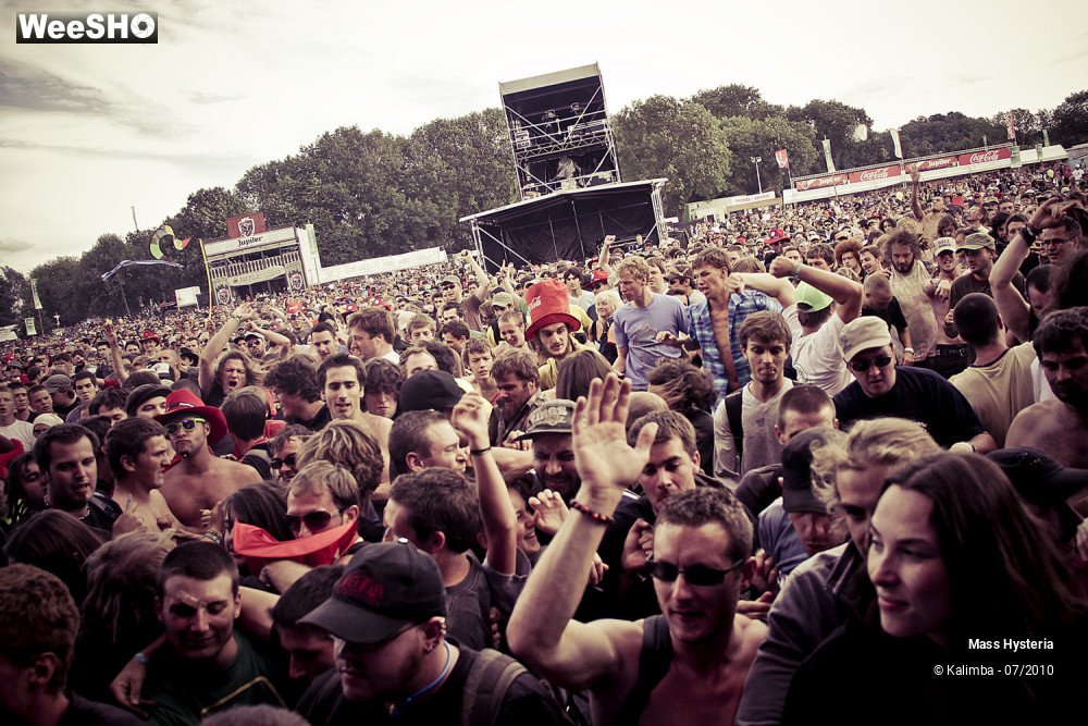 25/38 photos du spectacle Mass Hysteria