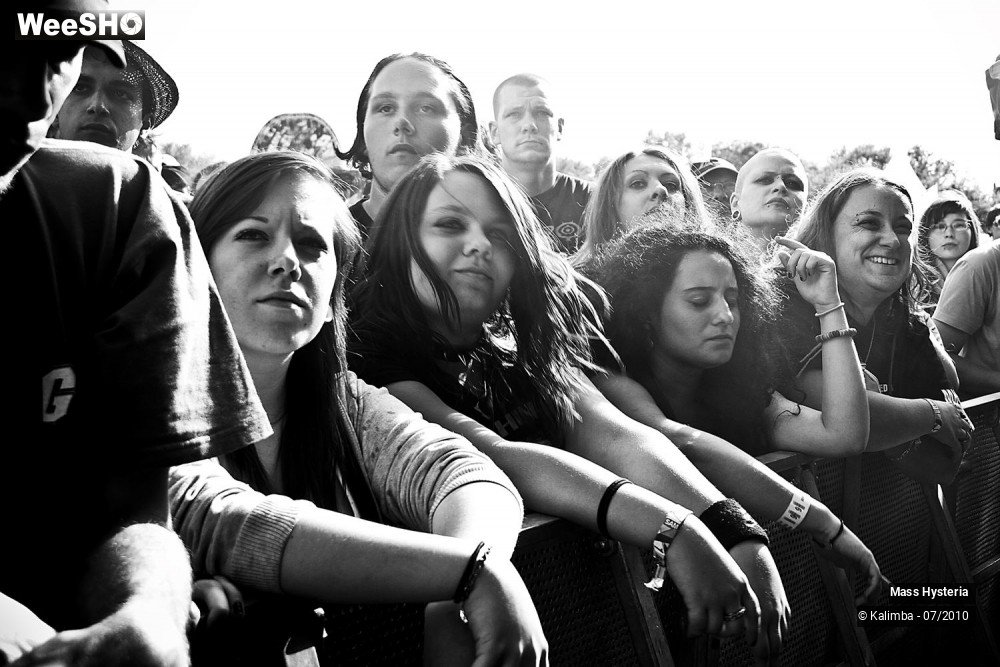 26/38 photos du spectacle Mass Hysteria