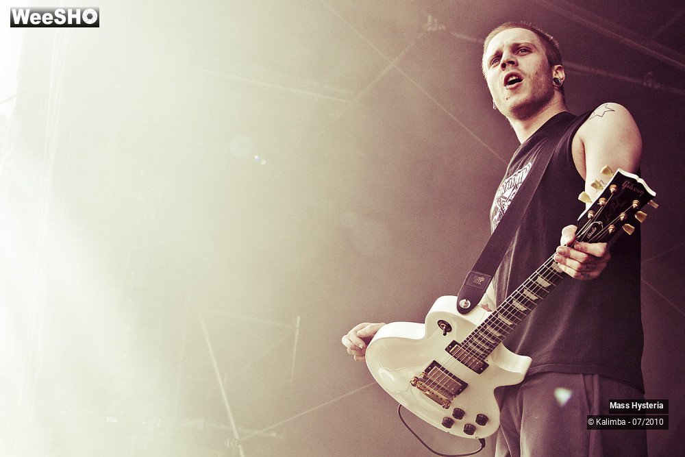 28/38 photos du spectacle Mass Hysteria
