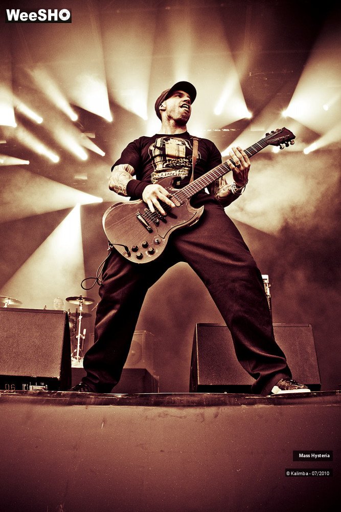 34/38 photos du spectacle Mass Hysteria