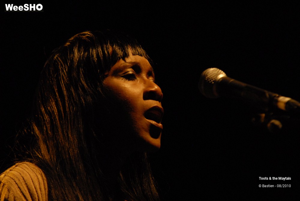 40/40 photos du spectacle Toots and the Maytals