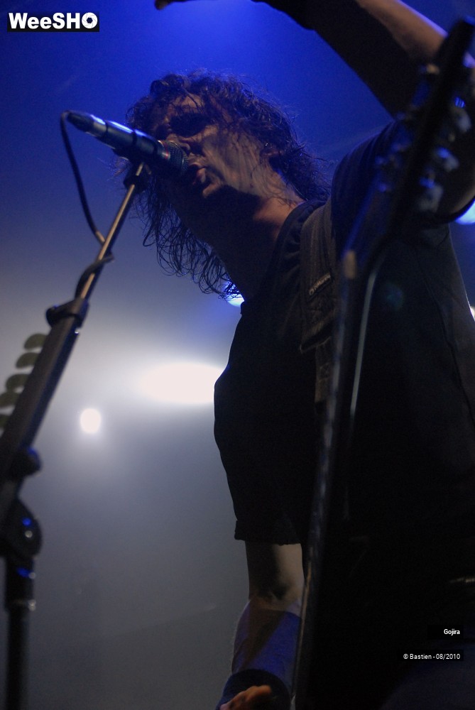 14/37 photos du spectacle Gojira