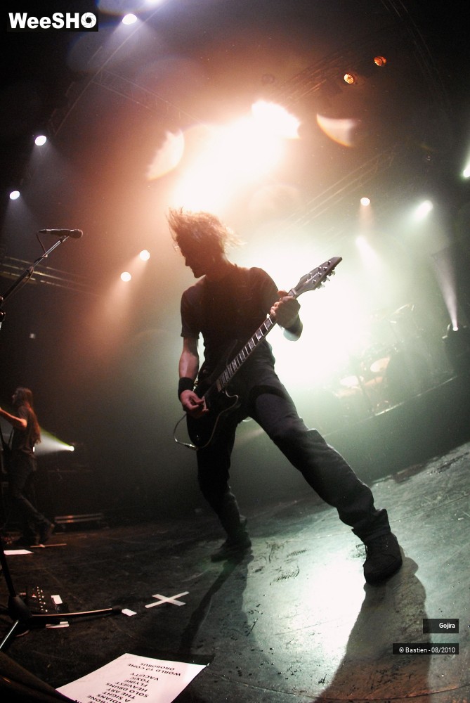 28/37 photos du spectacle Gojira
