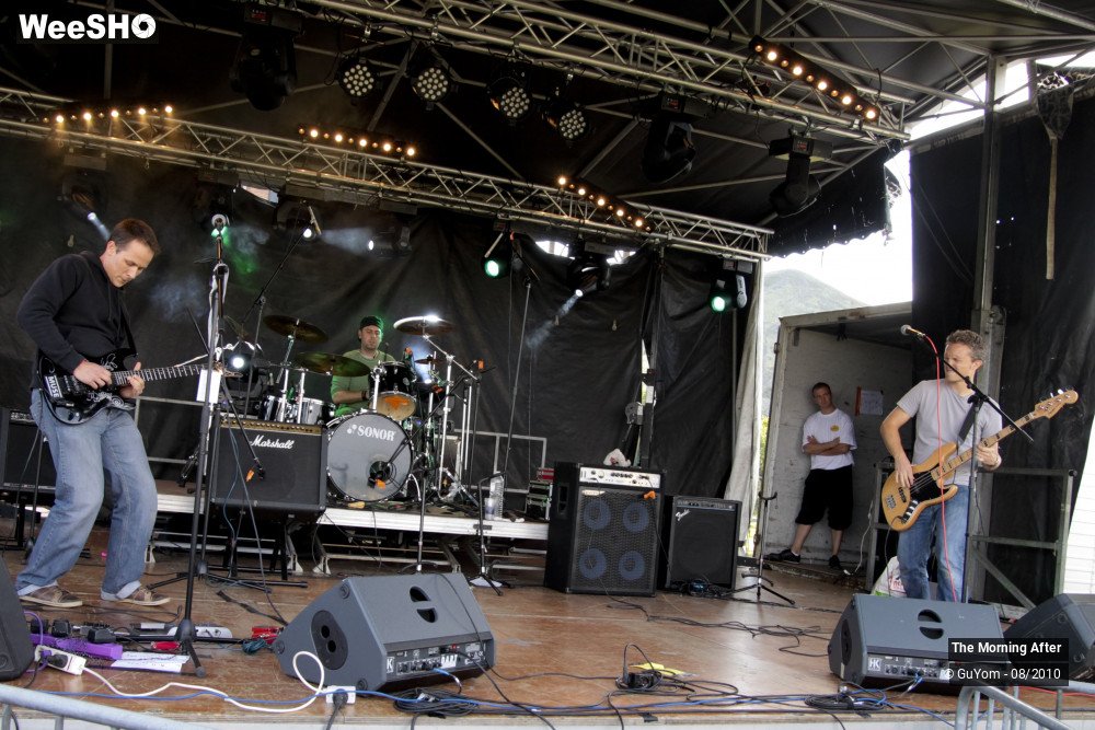 14/21 photos du spectacle The Morning After