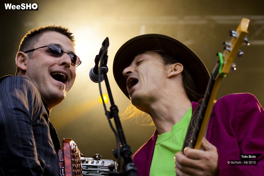 22/50 photos du spectacle Toto Biclo