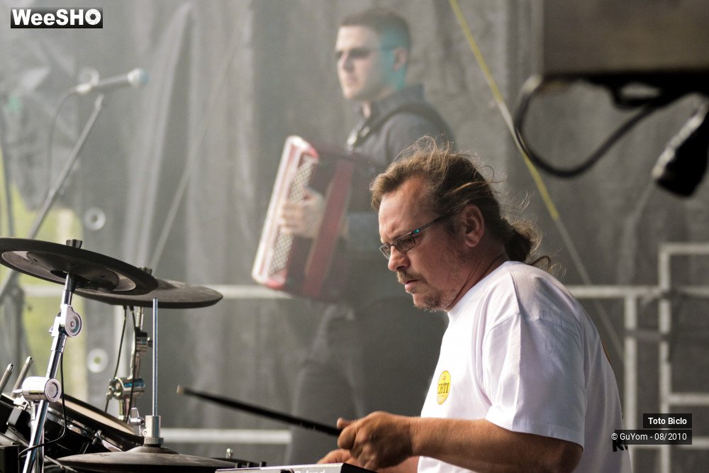 44/50 photos du spectacle Toto Biclo