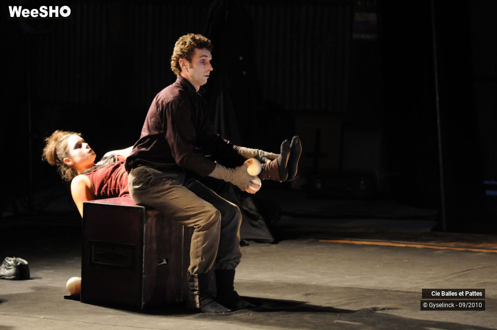 6/30 photos du spectacle Cruelles Sornettes