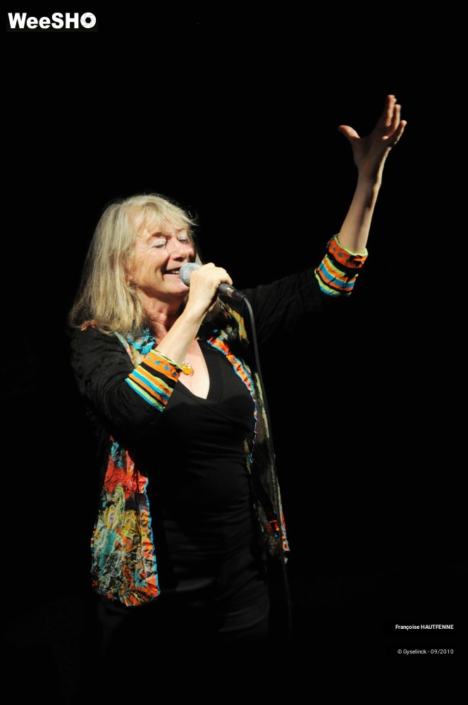 4/30 photos du spectacle Françoise HAUTFENNE