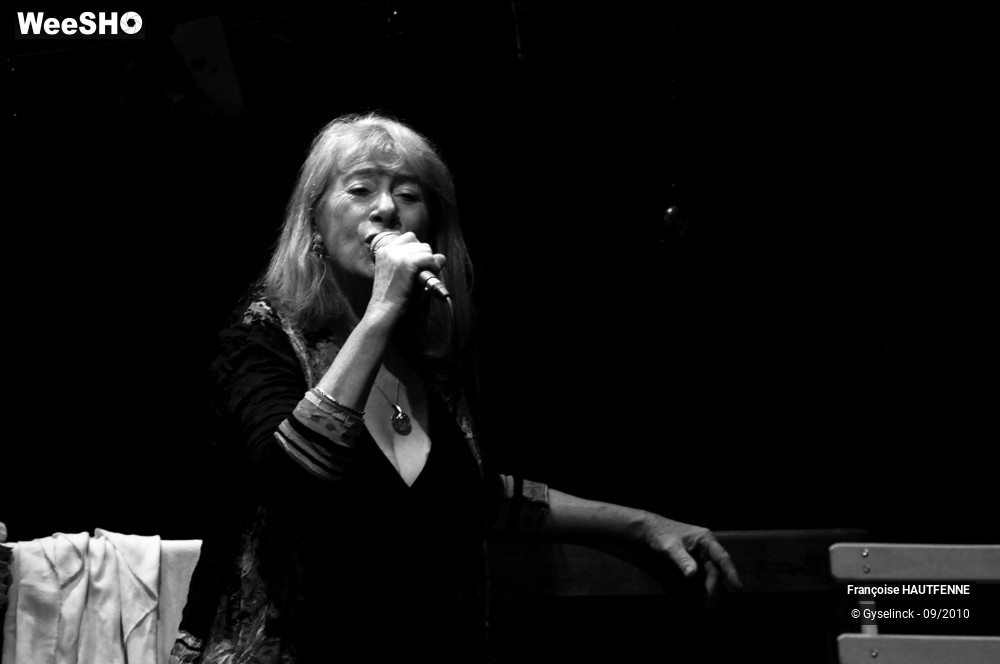 26/30 photos du spectacle Françoise HAUTFENNE