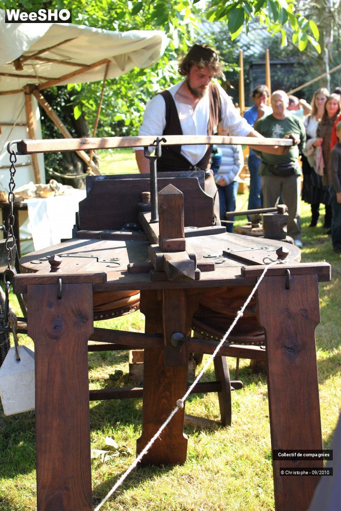 6/40 photos du spectacle Bellaing Medieval 2010