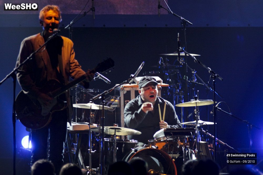 12/19 photos du spectacle 49 Swimming Pools