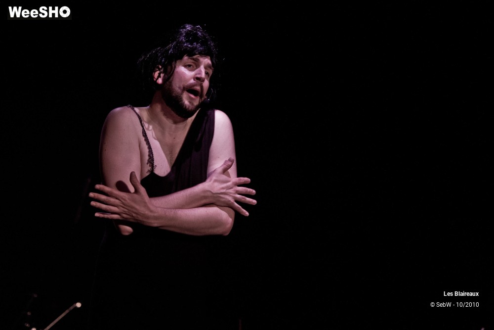 32/32 photos du spectacle Les Blaireaux