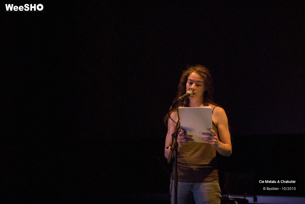 34/35 photos du spectacle Peau Brute