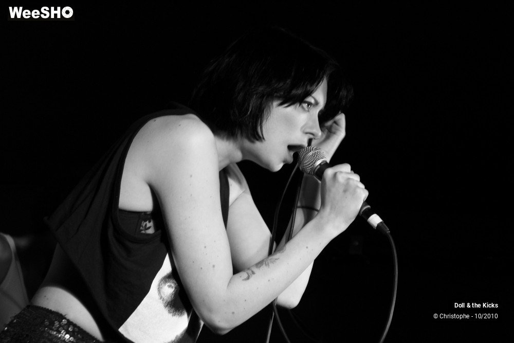 9/31 photos du spectacle Doll and the Kicks