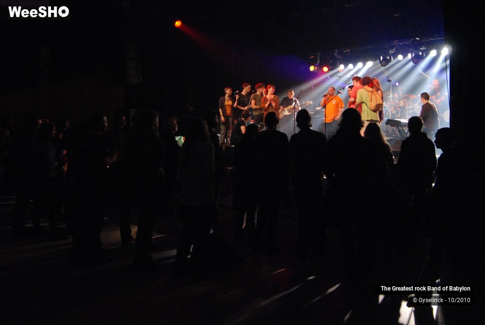 17/19 photos du spectacle The Greatest Rock Band Of babylon