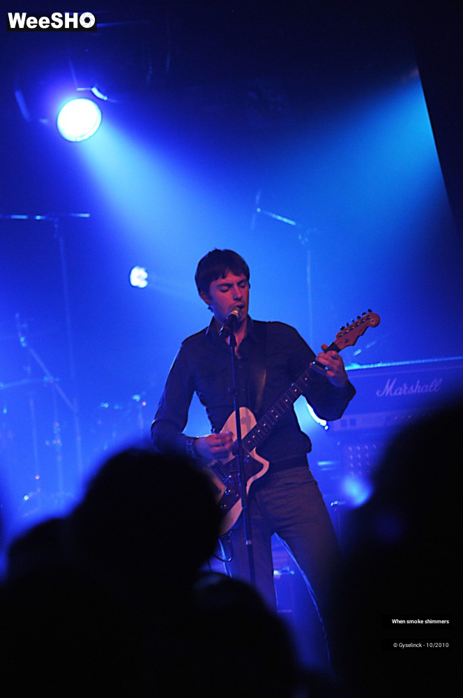 4/15 photos du spectacle When Smoke Shimmers