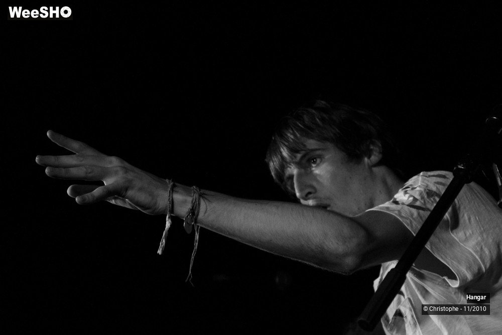11/45 photos du spectacle Hangar