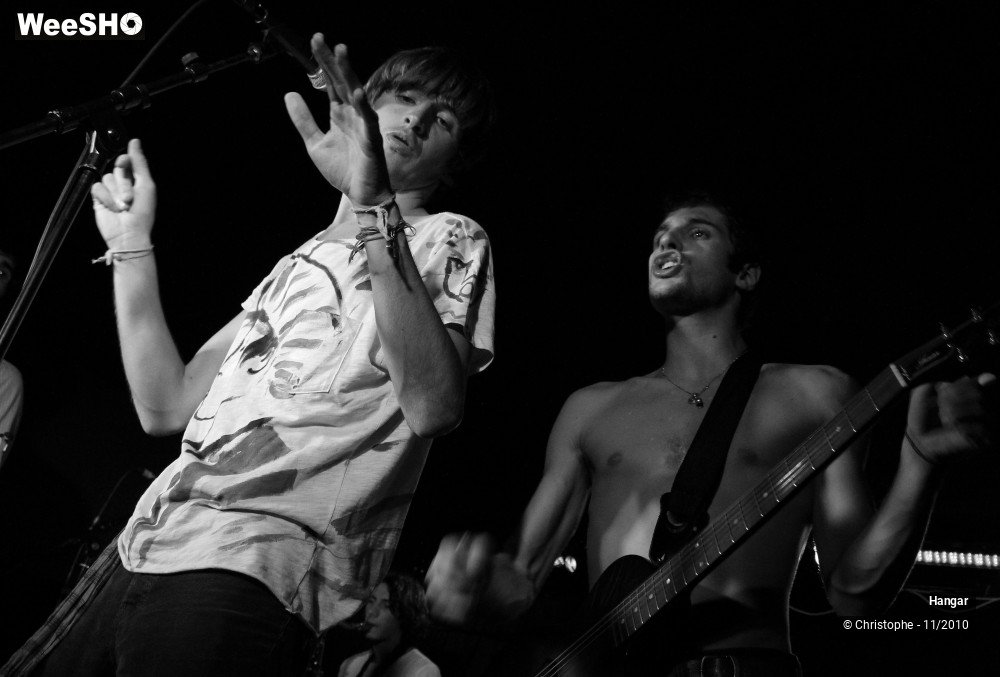 15/45 photos du spectacle Hangar