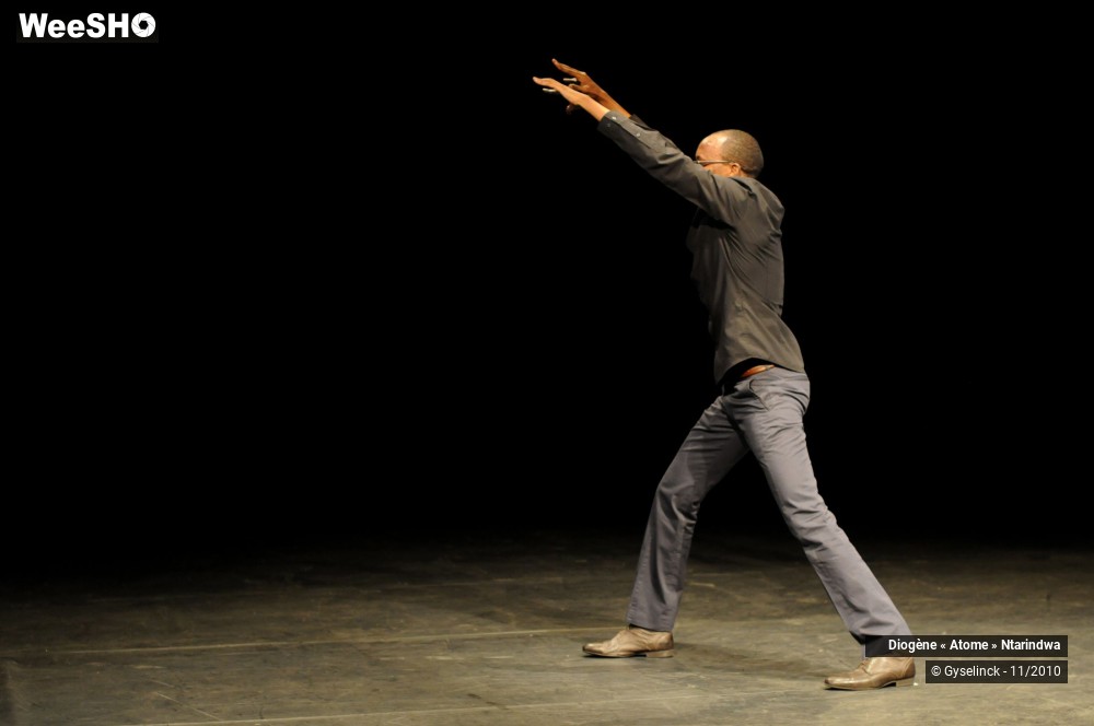 18/22 photos du spectacle Carte d'identité