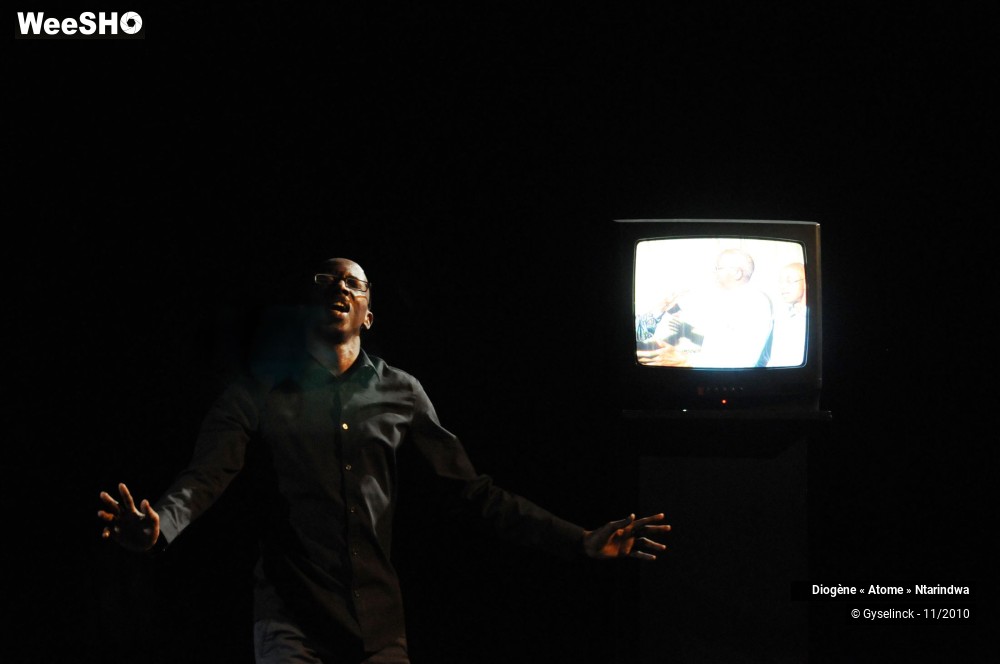 19/22 photos du spectacle Carte d'identité