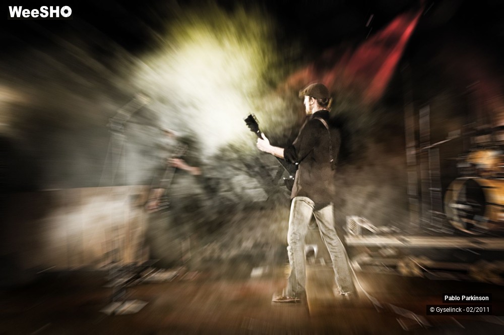 17/23 photos du spectacle Pablo Parkinson