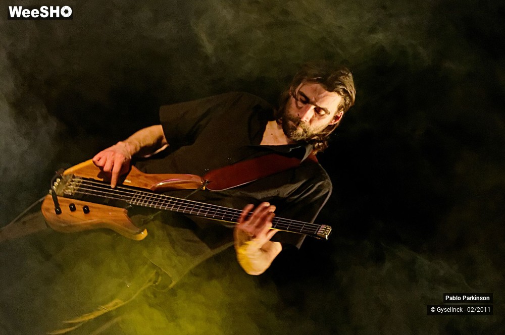 19/23 photos du spectacle Pablo Parkinson