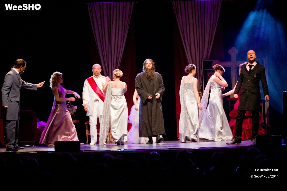 14/43 photos du spectacle Le Dernier Tsar