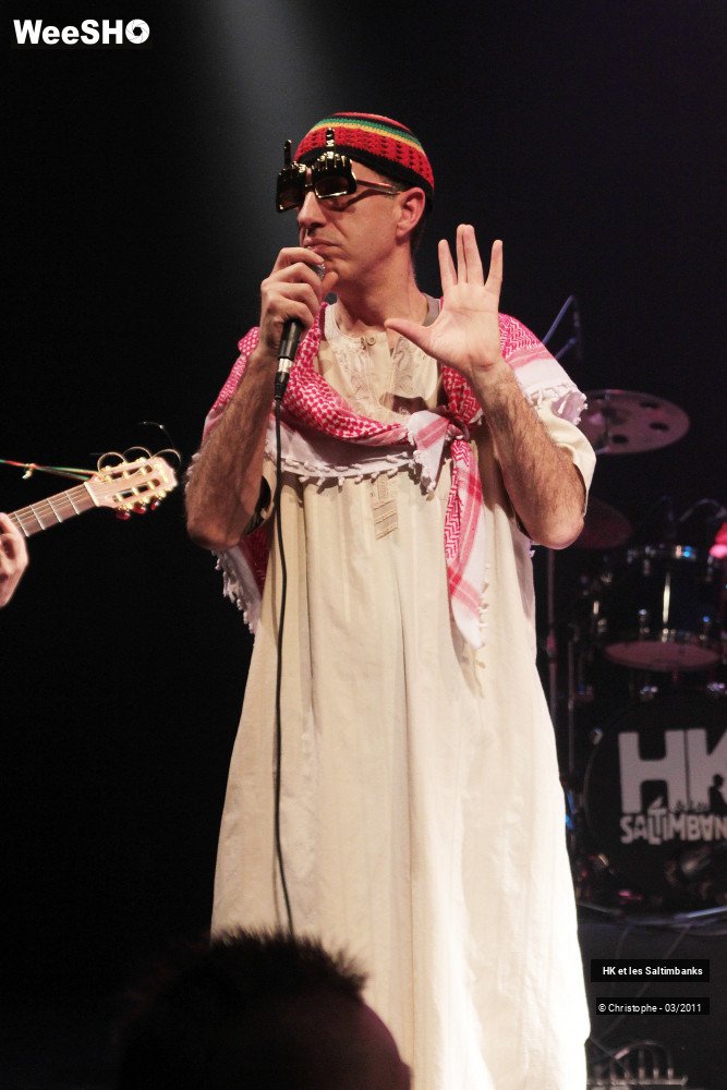 35/46 photos du spectacle HK et les Saltimbanks