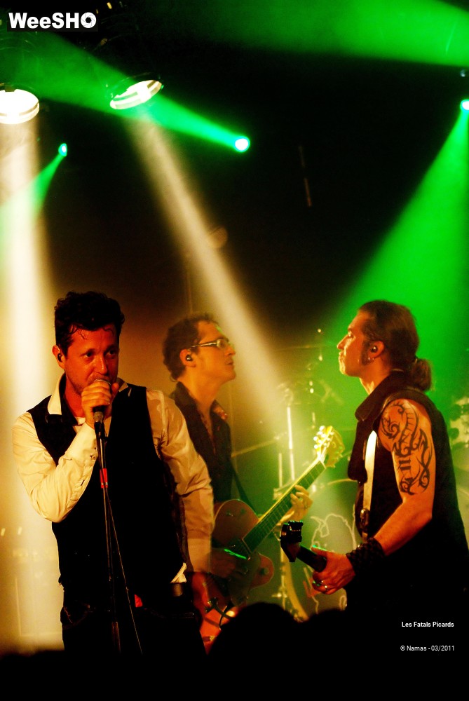 14/33 photos du spectacle Les Fatals Picards