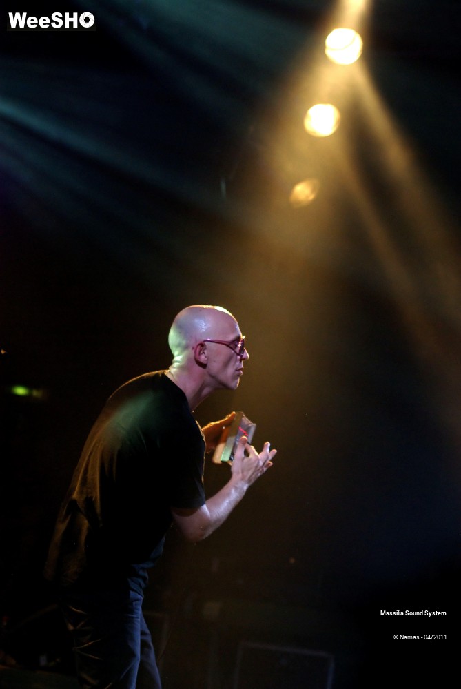 7/39 photos du spectacle Massilia Sound System