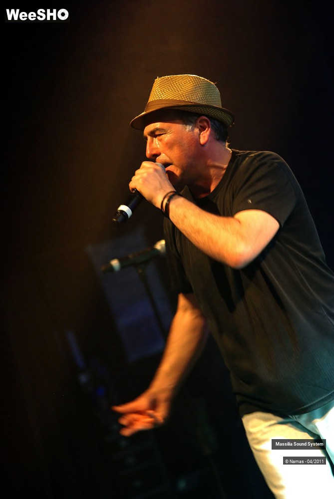10/39 photos du spectacle Massilia Sound System