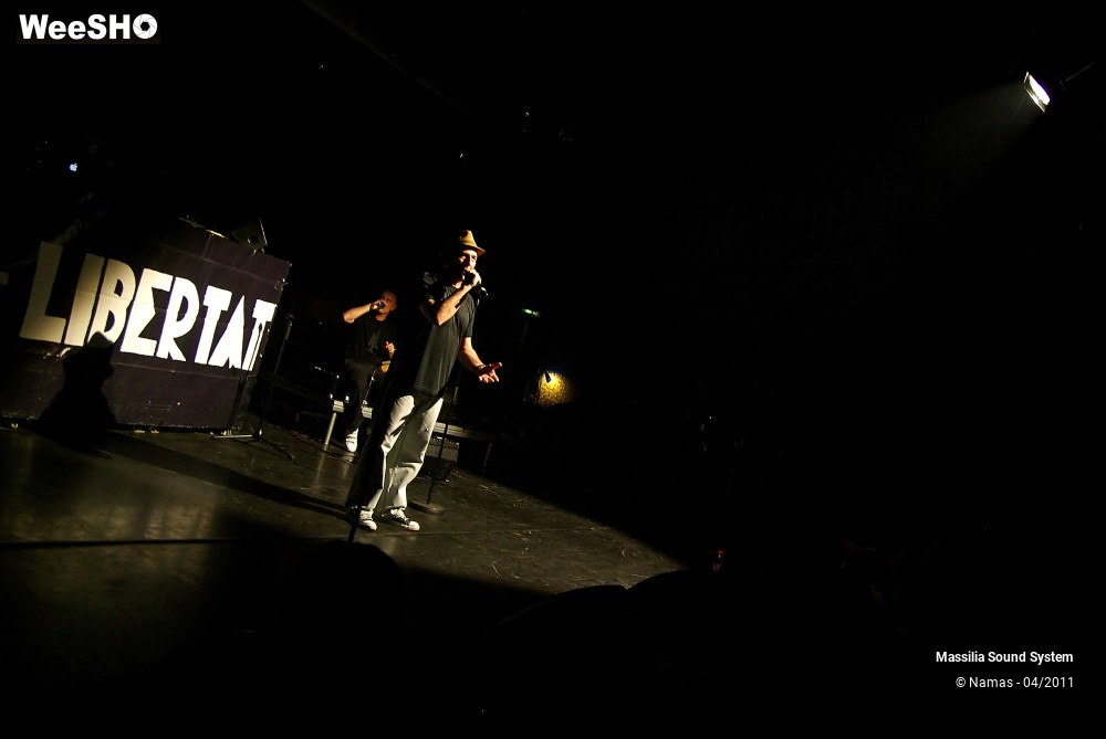 25/39 photos du spectacle Massilia Sound System