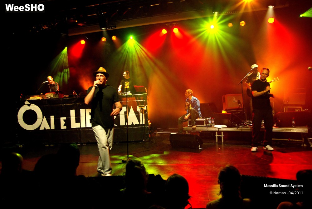 38/39 photos du spectacle Massilia Sound System