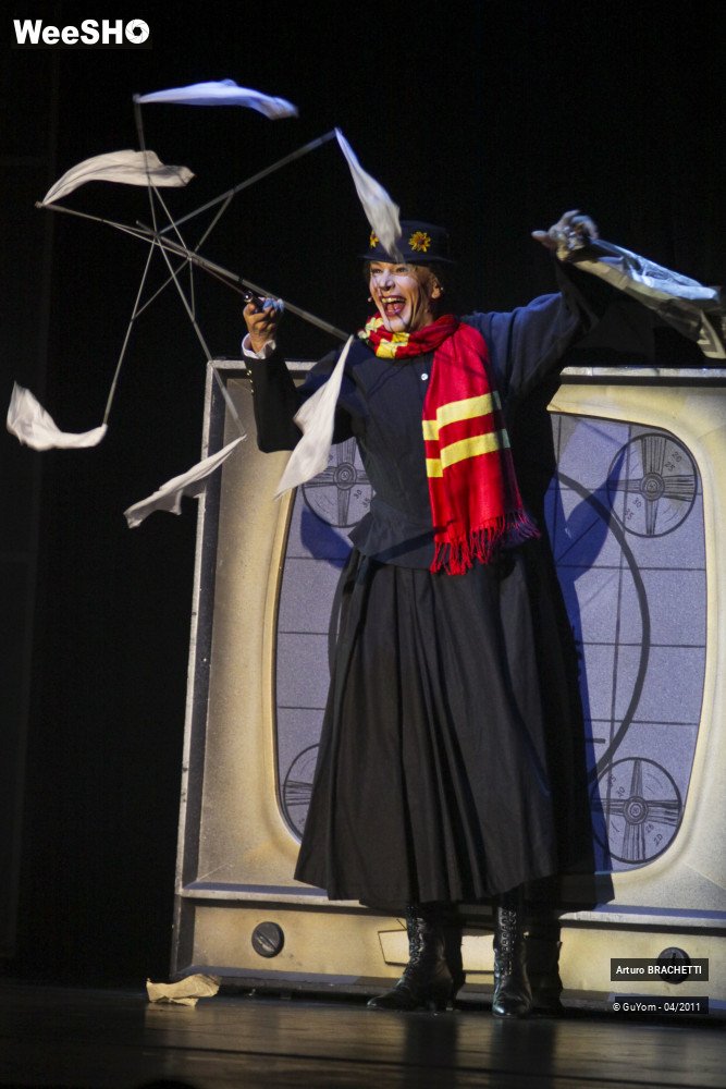 10/24 photos du spectacle Arturo BRACHETTI