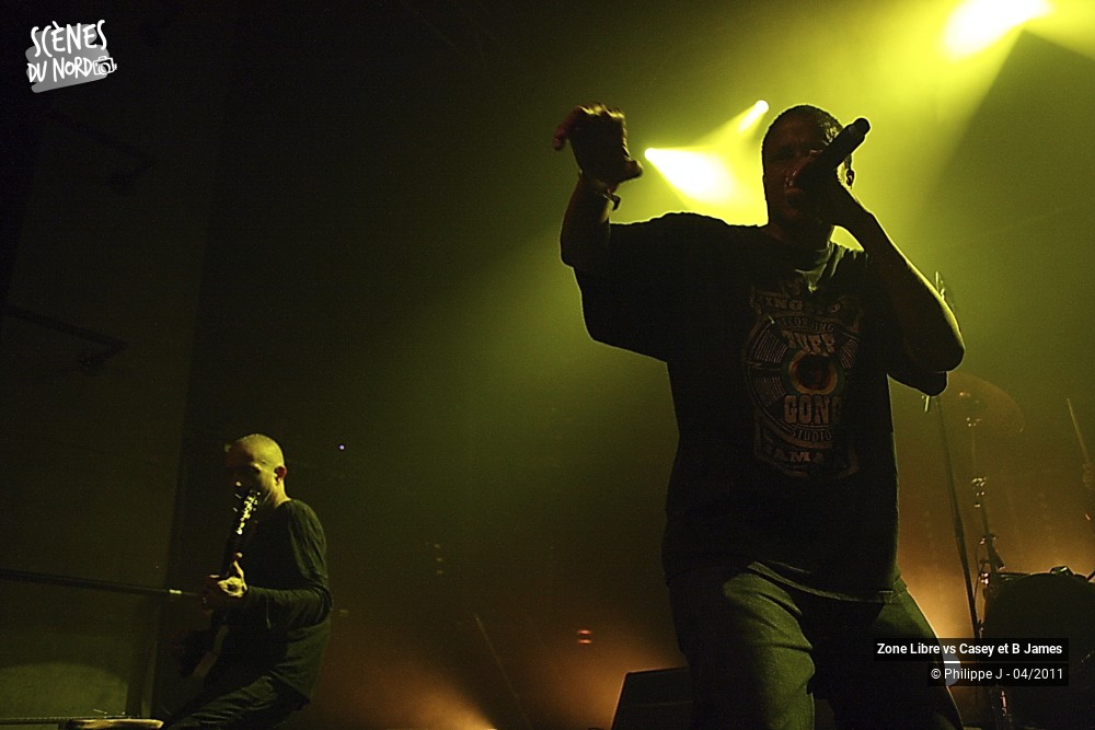 5/8 photos du spectacle Zone Libre vs Casey et B James