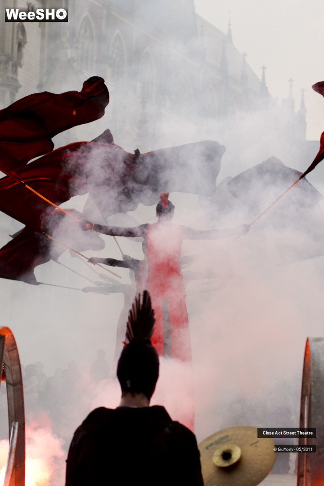 2/37 photos du spectacle Act Red