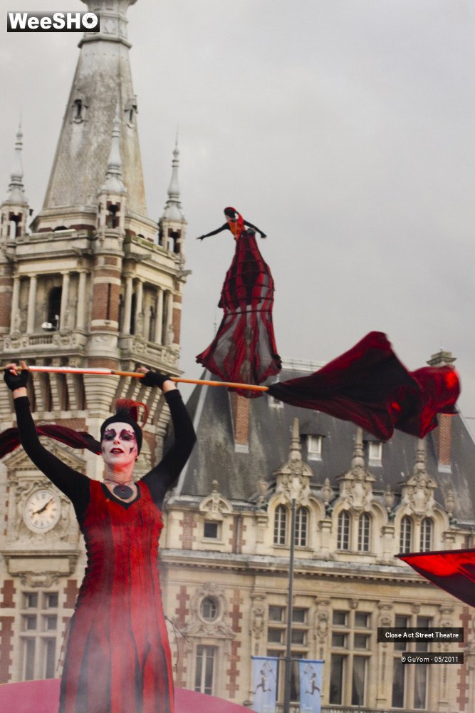 5/37 photos du spectacle Act Red