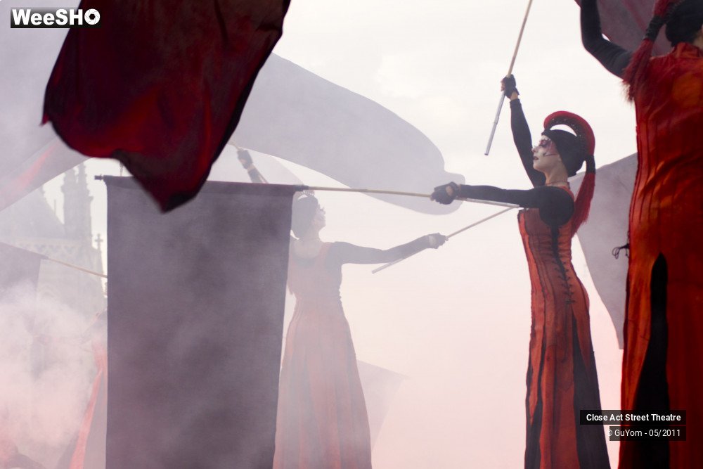 27/37 photos du spectacle Act Red