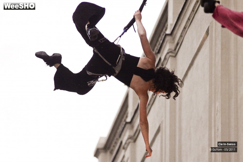 21/47 photos du spectacle Suspend's
