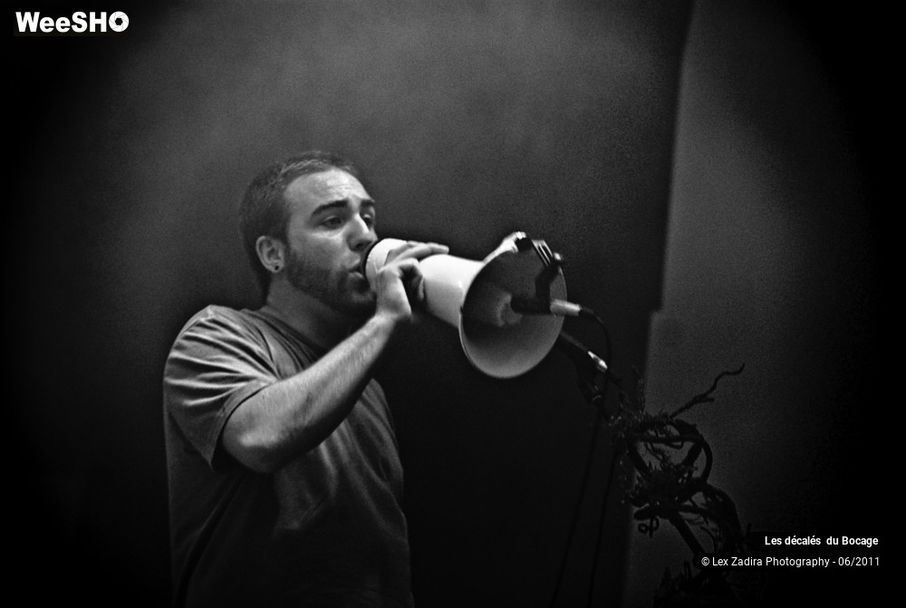 20/21 photos du spectacle Les décalés  du Bocage