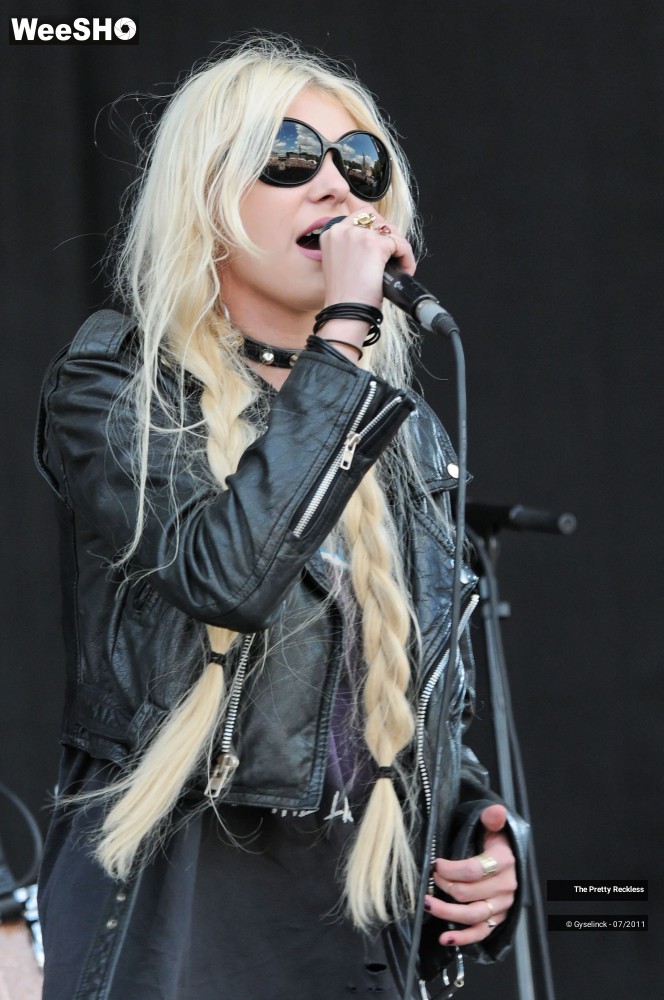 8/32 photos du spectacle The Pretty Reckless