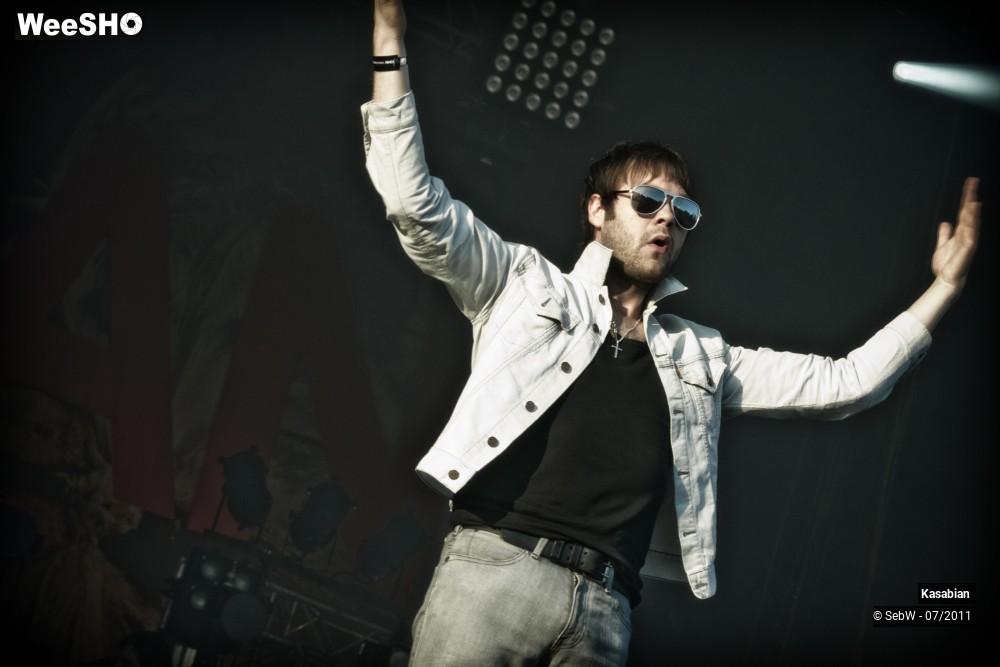 18/18 photos du spectacle Kasabian