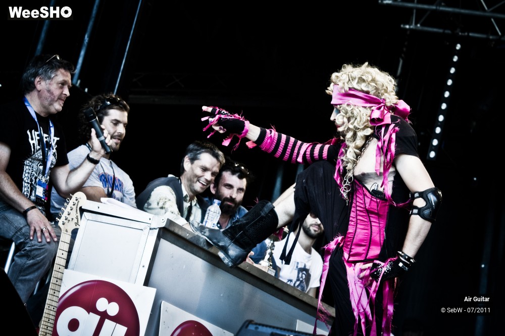 21/30 photos du spectacle Demi Finale Air Guitar