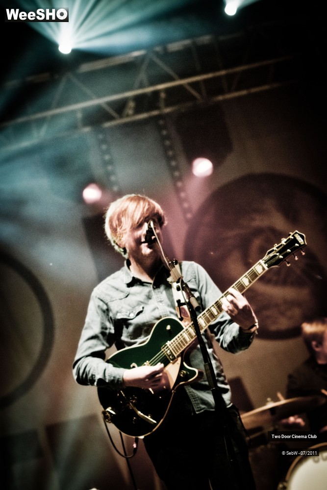2/26 photos du spectacle Two Door Cinema Club