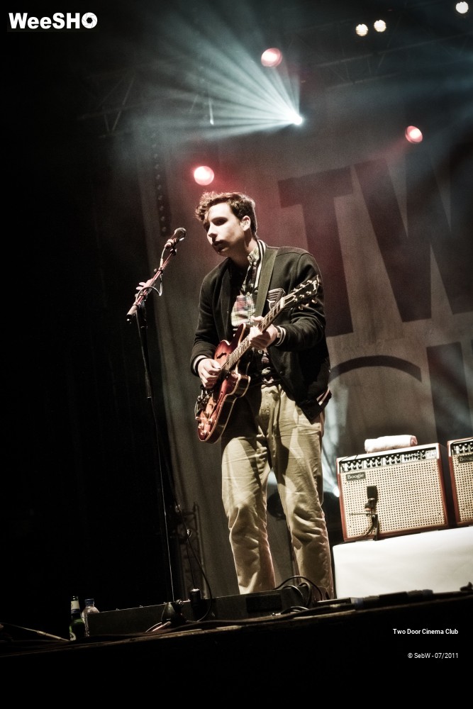 5/26 photos du spectacle Two Door Cinema Club