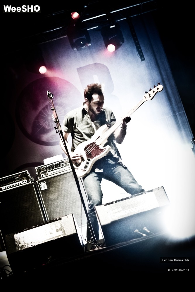 11/26 photos du spectacle Two Door Cinema Club
