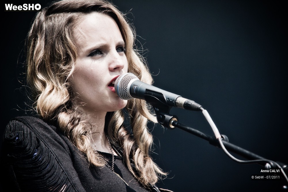 11/16 photos du spectacle Anna CALVI