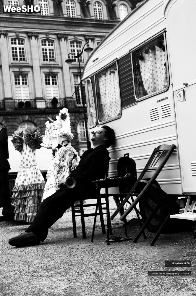 23/46 photos du spectacle MOB