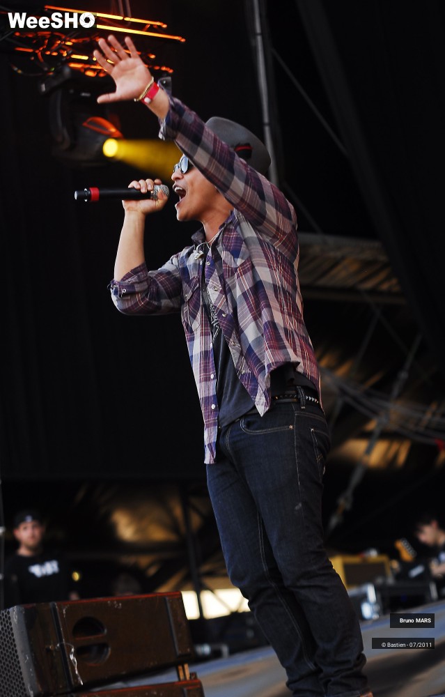 25/25 photos du spectacle Bruno MARS