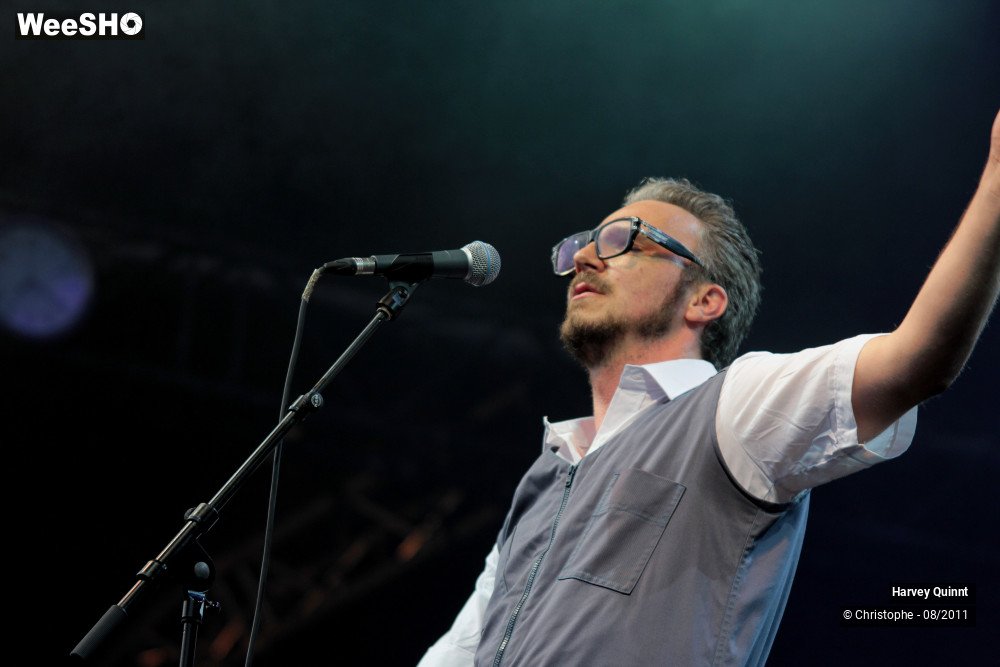 7/30 photos du spectacle Harvey Quinnt